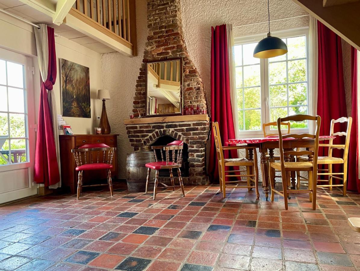 Les Cottages D'Orient Gite Boutique Mesnil-Saint-Père Екстериор снимка
