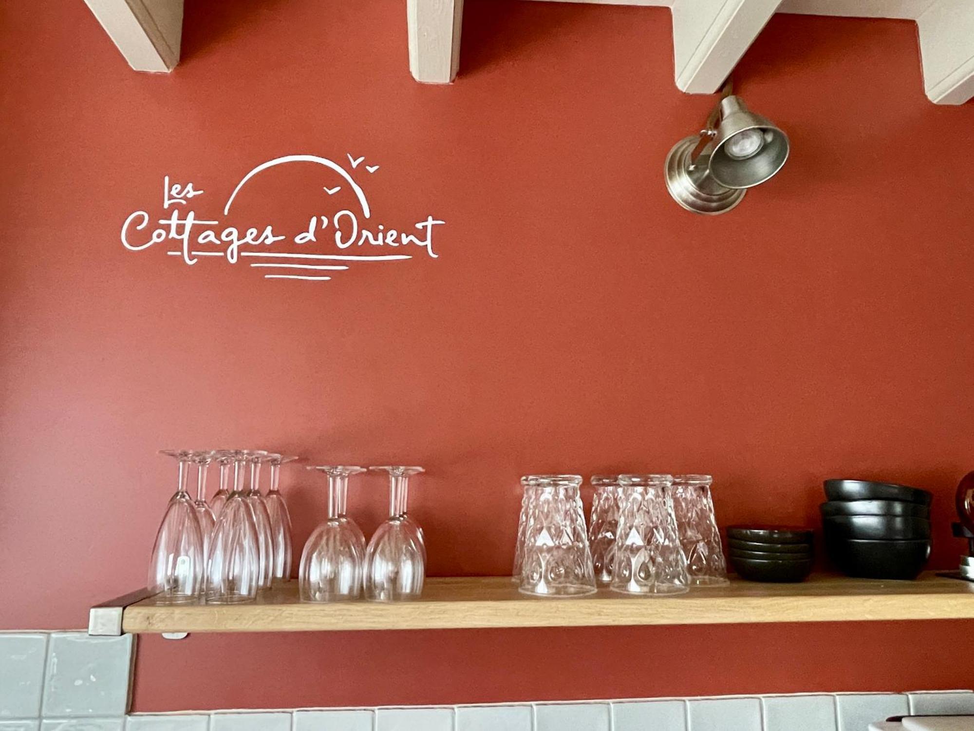 Les Cottages D'Orient Gite Boutique Mesnil-Saint-Père Екстериор снимка