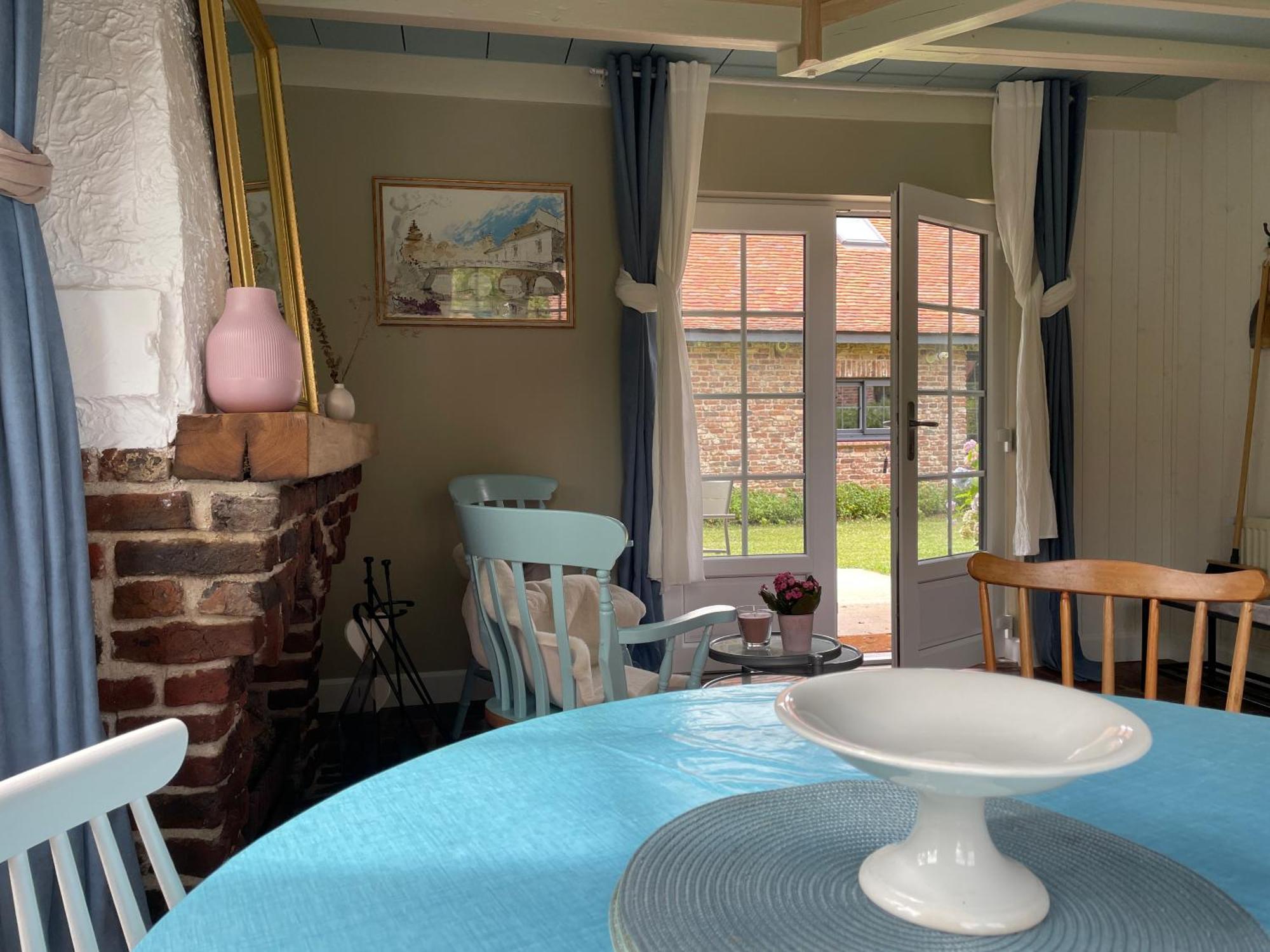 Les Cottages D'Orient Gite Boutique Mesnil-Saint-Père Екстериор снимка